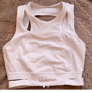 lululemon sports bra